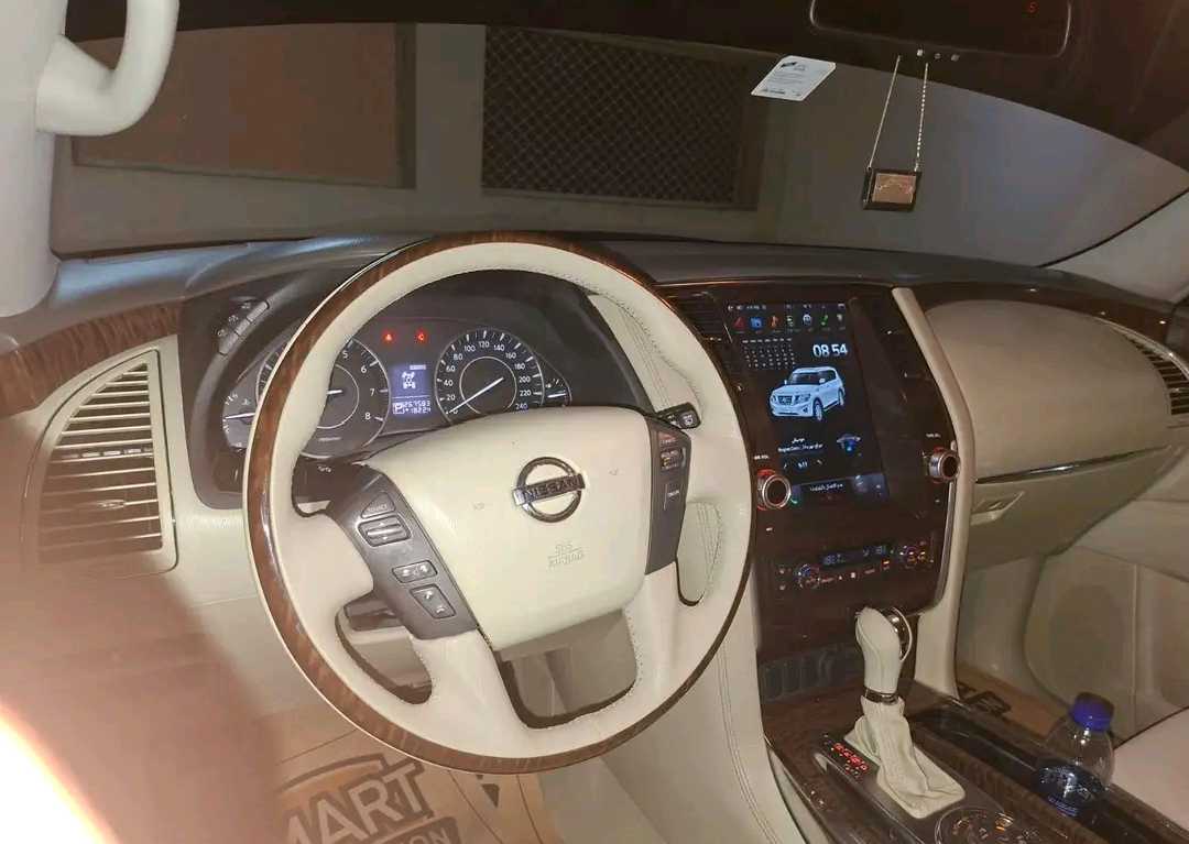 Car Image 2014 NISSAN PATROL SE