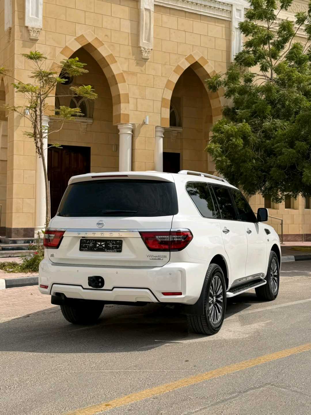 Car Image 2021 NISSAN PATROL Titanium