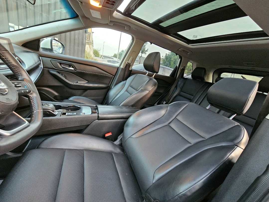 Car Image 2022 NISSAN ROGUE SL