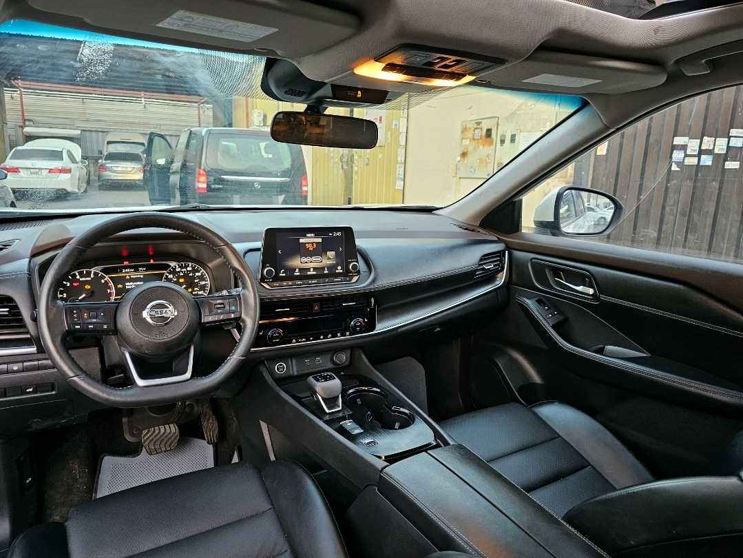Car Image 2022 NISSAN ROGUE SL