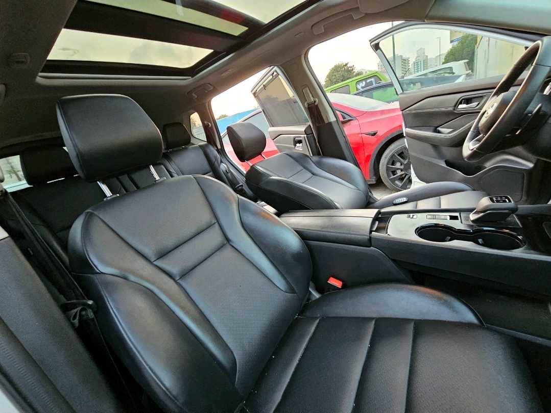 Car Image 2022 NISSAN ROGUE SL