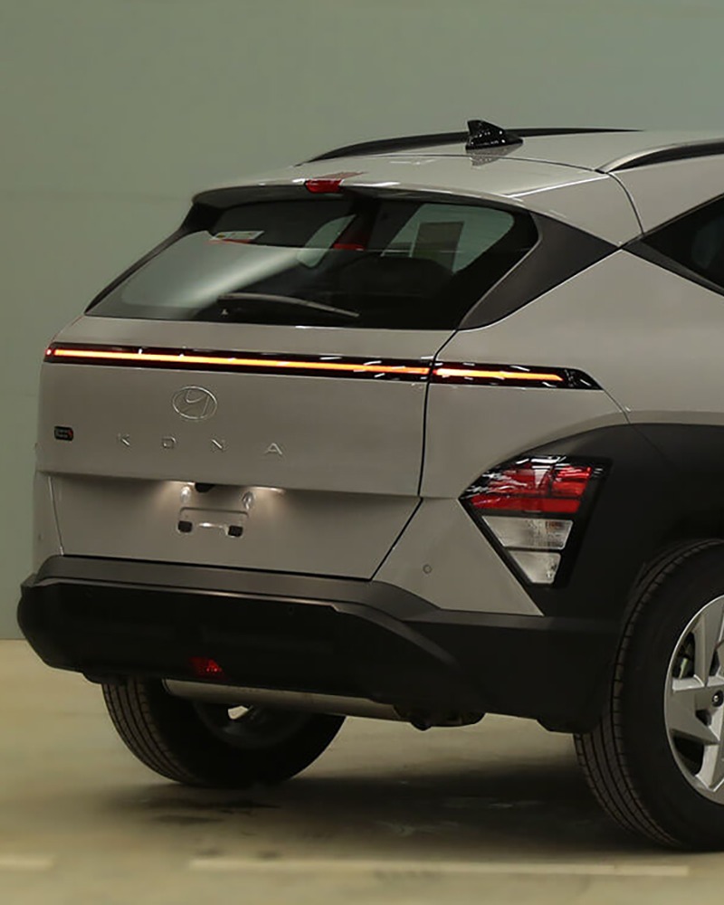 Car Image 2025 HYUNDAI KONA 