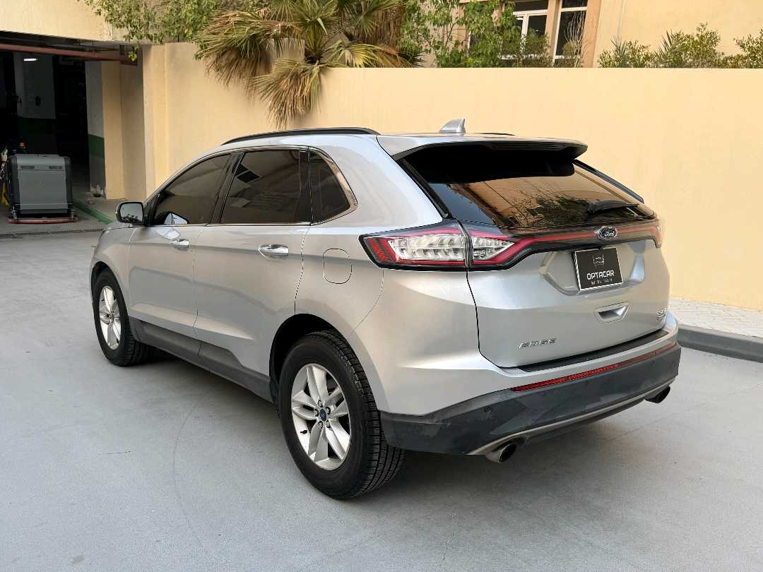 Car Image 2016 FORD EDGE SEL