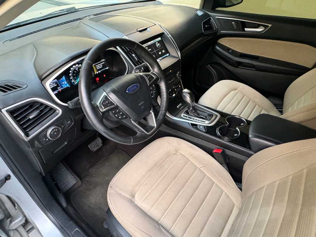 Car Image 2016 FORD EDGE SEL