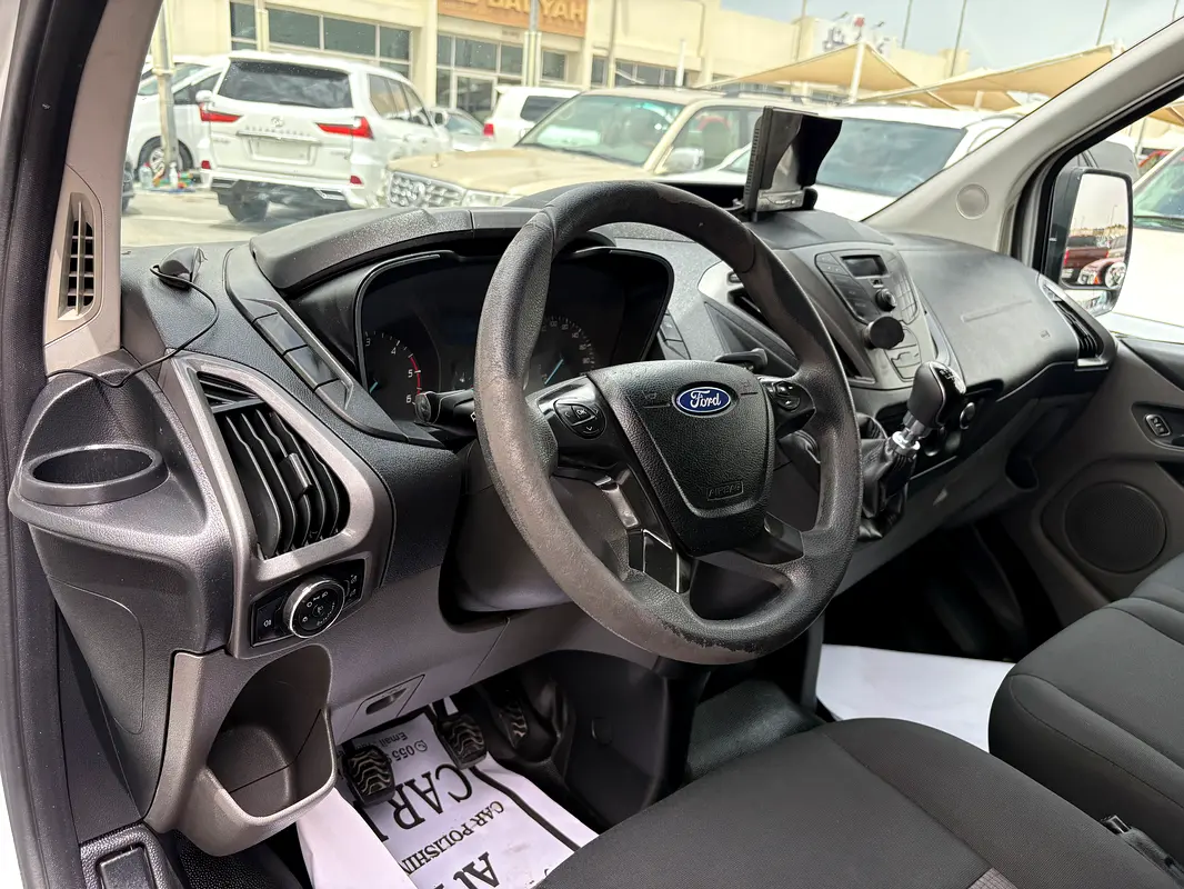 Car Image 2020 FORD TRANSIT 