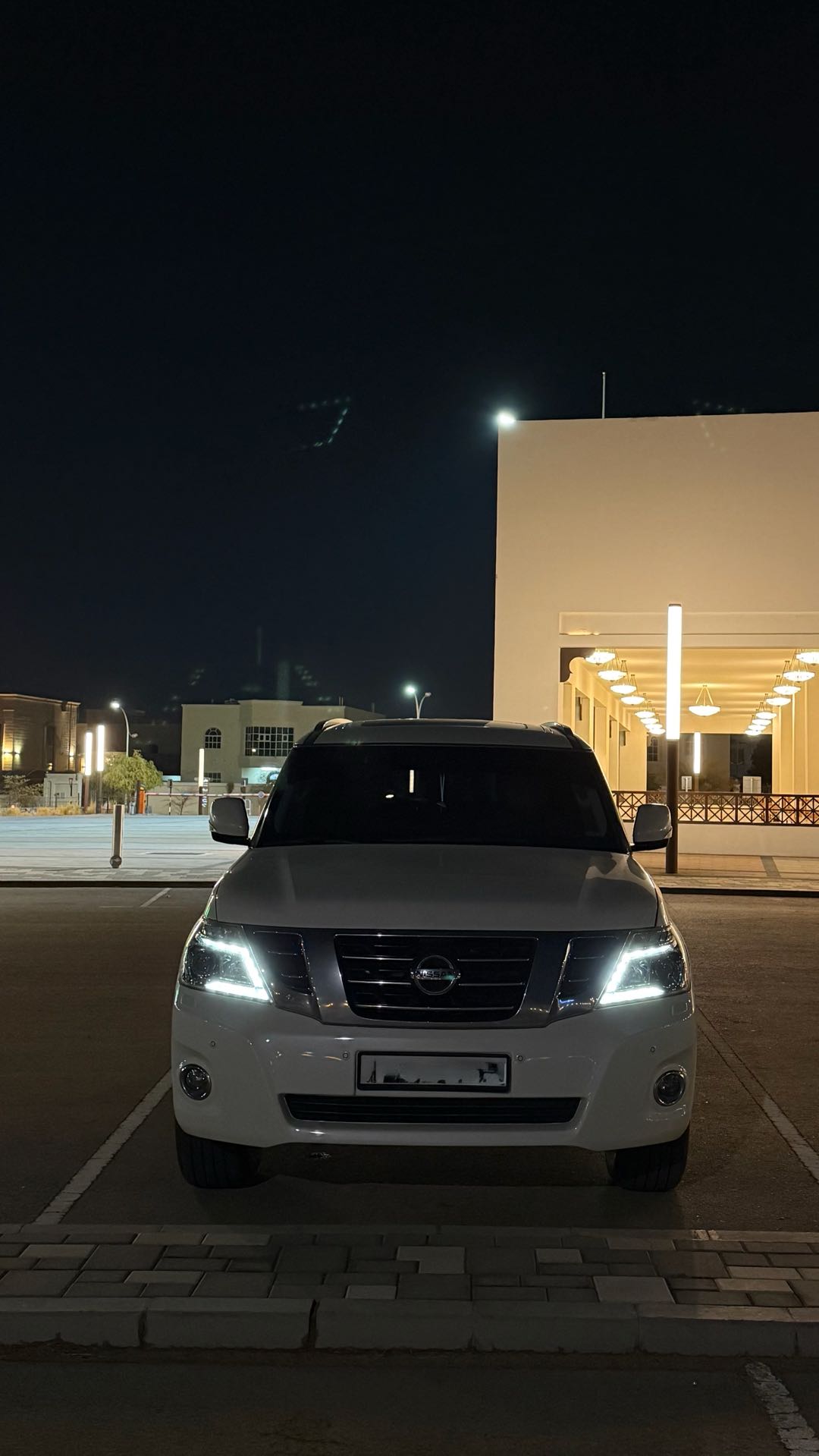 Car Image 2018 NISSAN PATROL Titanium