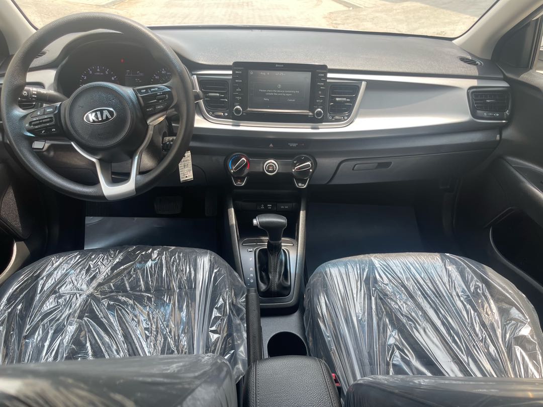 Car Image 2020 Kia RIO 