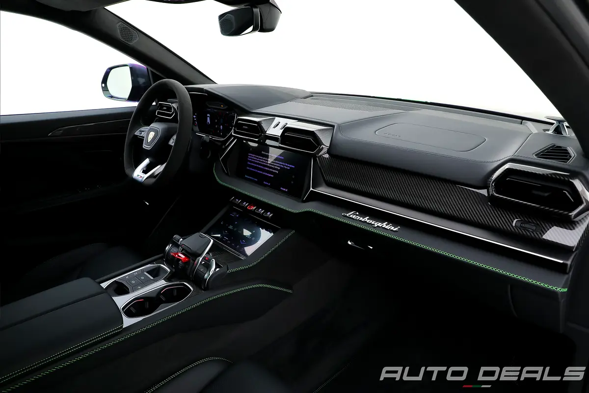 LAMBORGHINI URUS 2025 for sale in the UAE | Sooq Cars