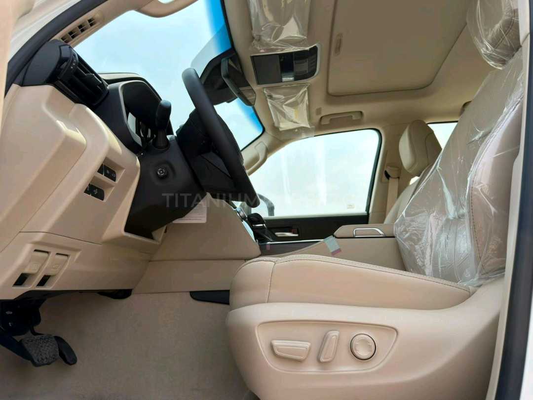 Car Image 2026 TOYOTA LAND CRUISER 