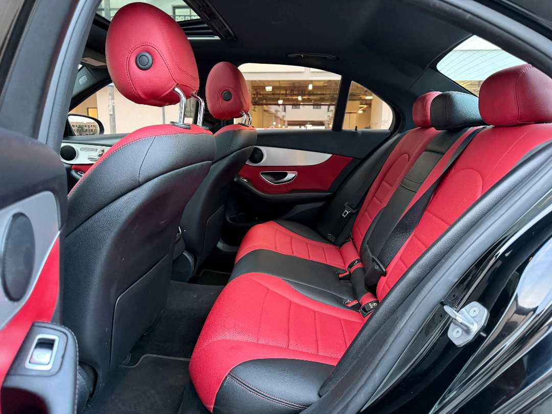 Car Image 2018 MERCEDES C Class 300