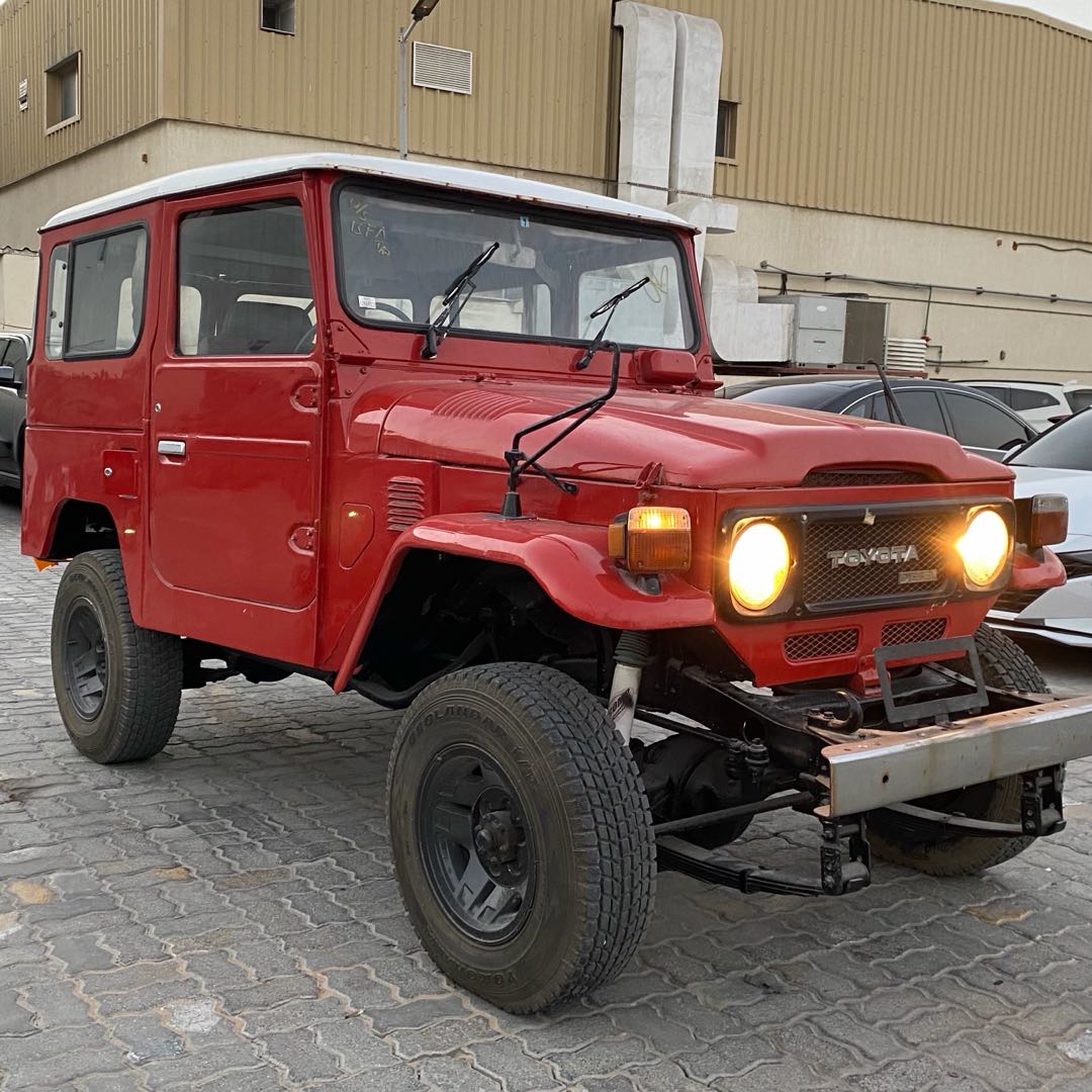 Car Image 1981 TOYOTA LAND CRUISER 