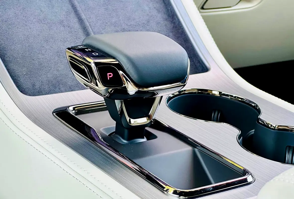 Car Image 2026 ROX 01 
