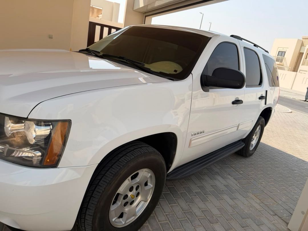 Car Image 2013 CHEVROLET TAHOE 