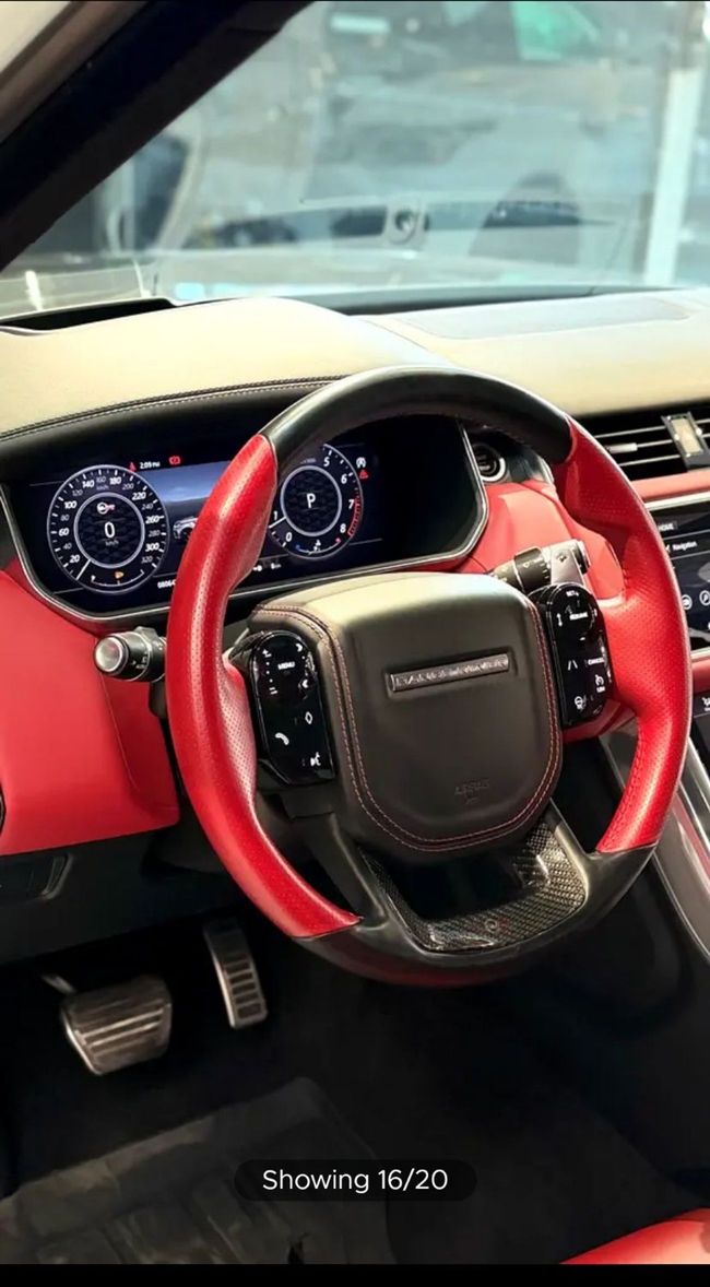 Car Image 2019 LAND ROVER SPORT 