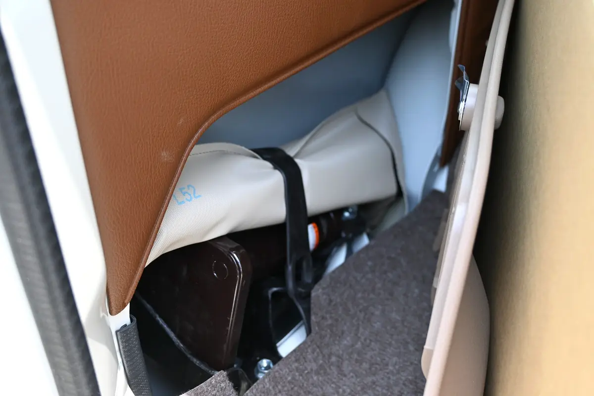 Car Image 2026 TOYOTA LAND CRUISER LX