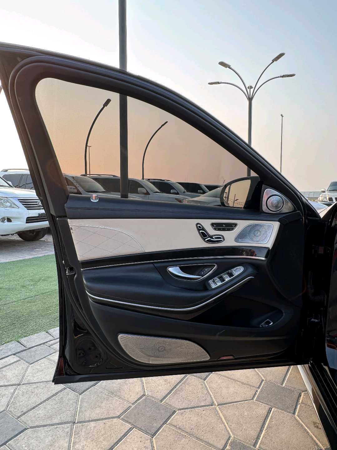 Car Image 2015 MERCEDES S Class 500