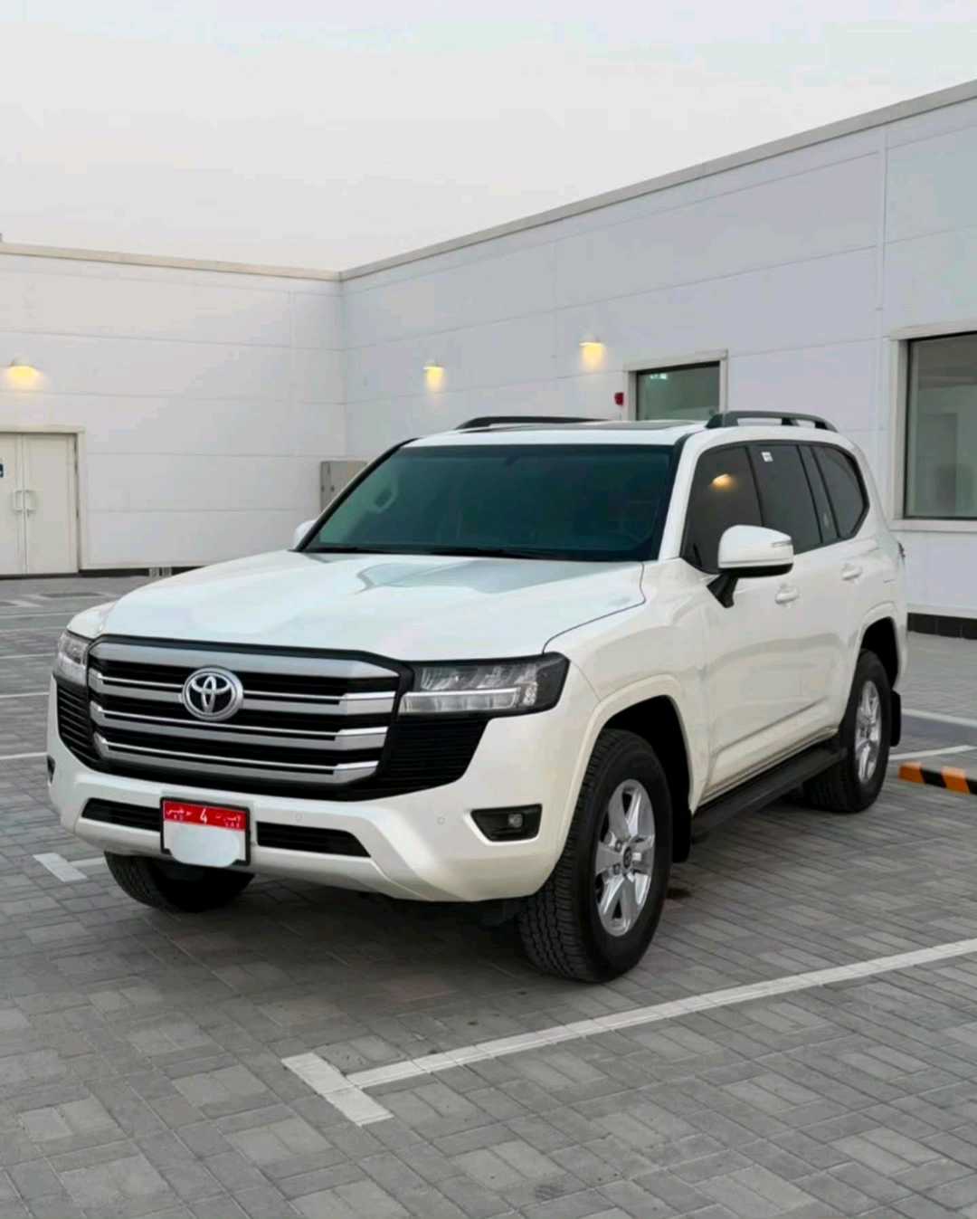 Car Image 2025 TOYOTA LAND CRUISER EXR