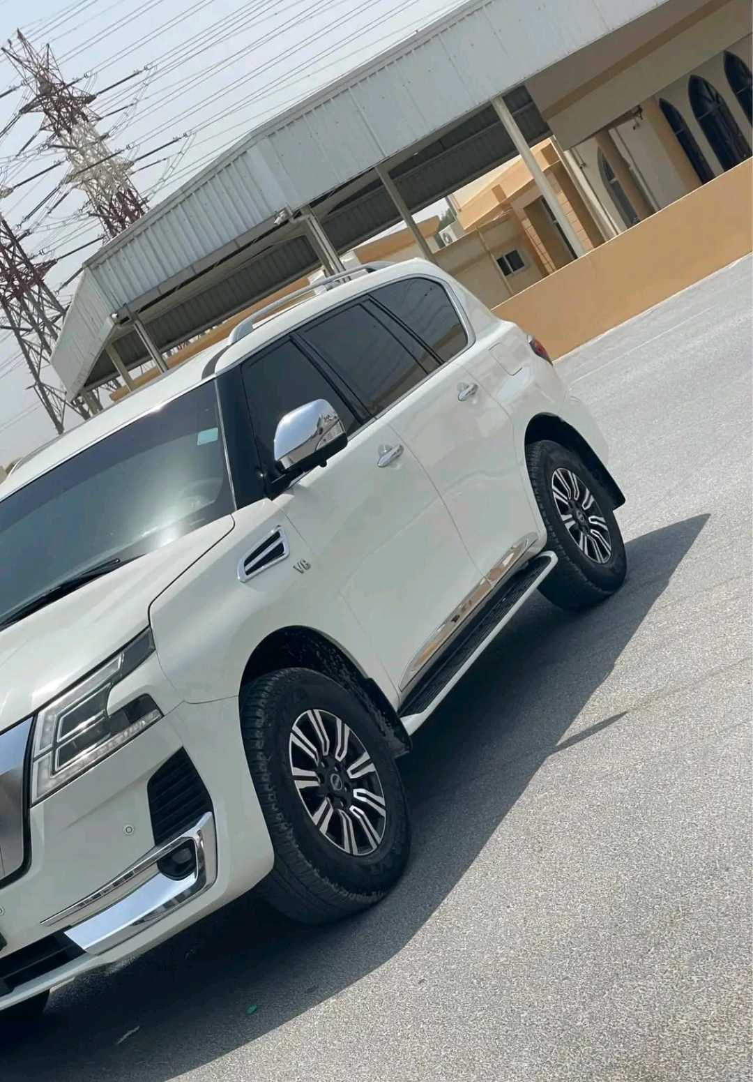 Car Image 2014 NISSAN PATROL Platinum