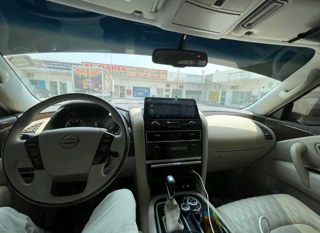 Car Image 2014 NISSAN PATROL Platinum
