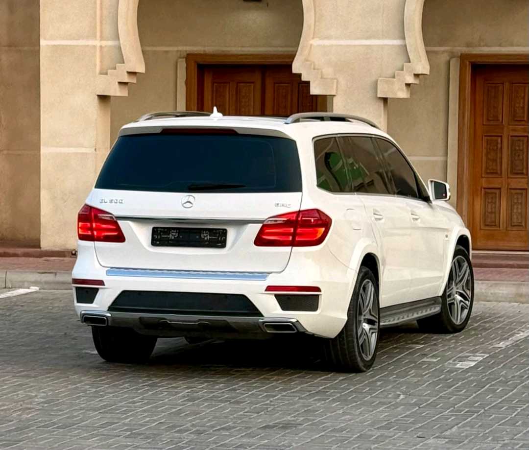 Car Image 2014 MERCEDES GLC CLASS 