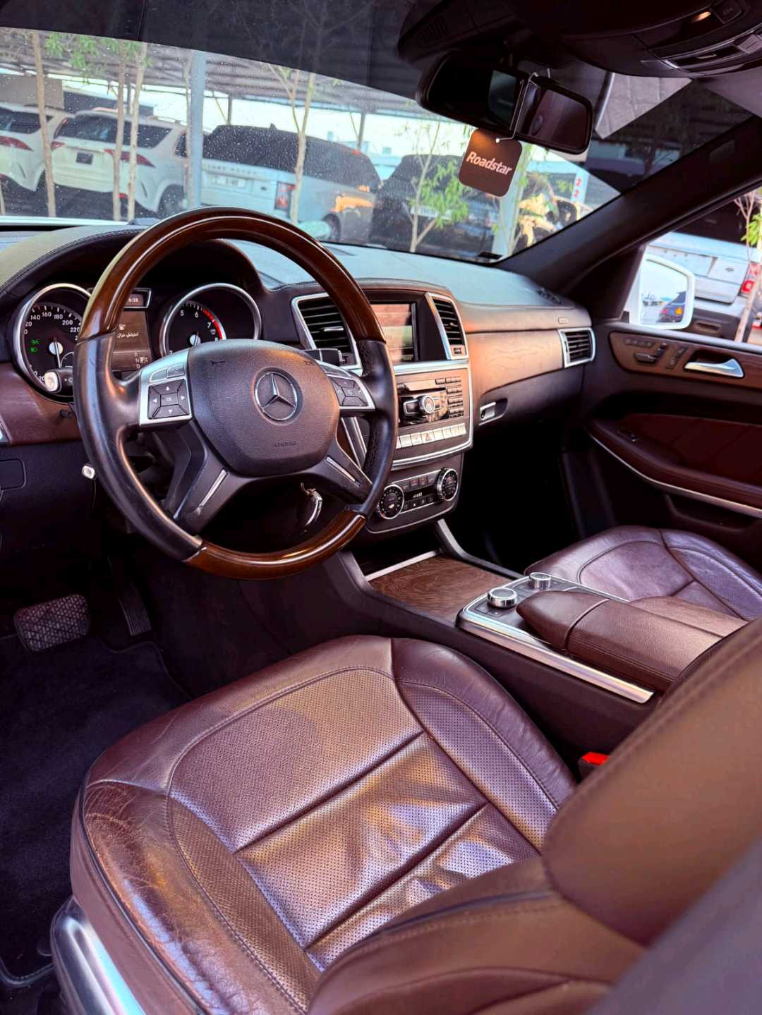 Car Image 2014 MERCEDES GLC CLASS 