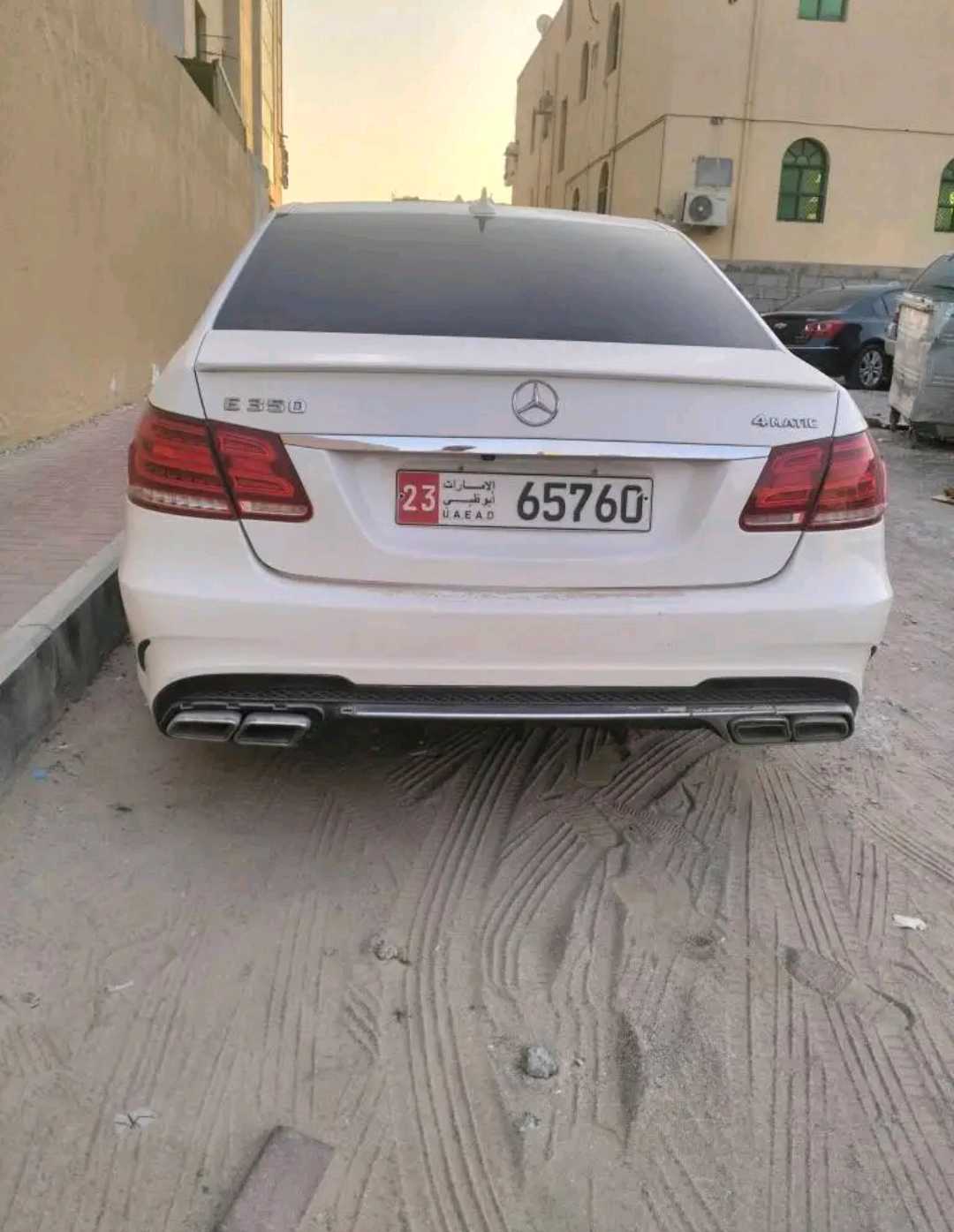 Car Image 2014 MERCEDES E Class 350