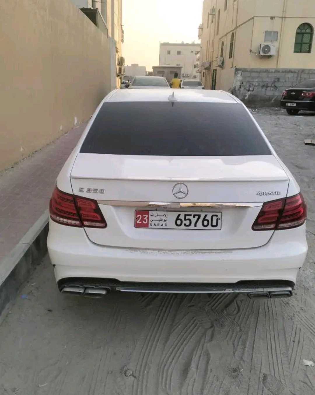Car Image 2014 MERCEDES E Class 350
