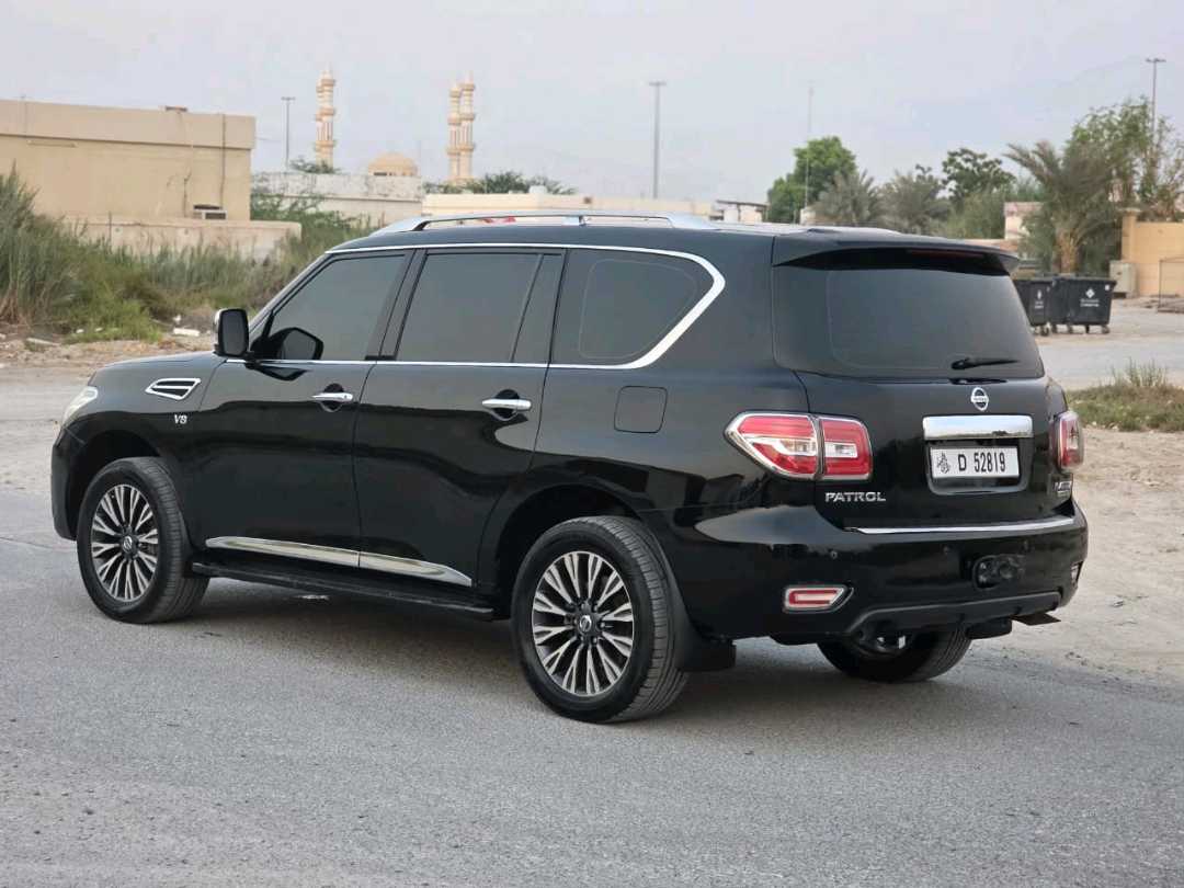 Car Image 2014 NISSAN PATROL Platinum