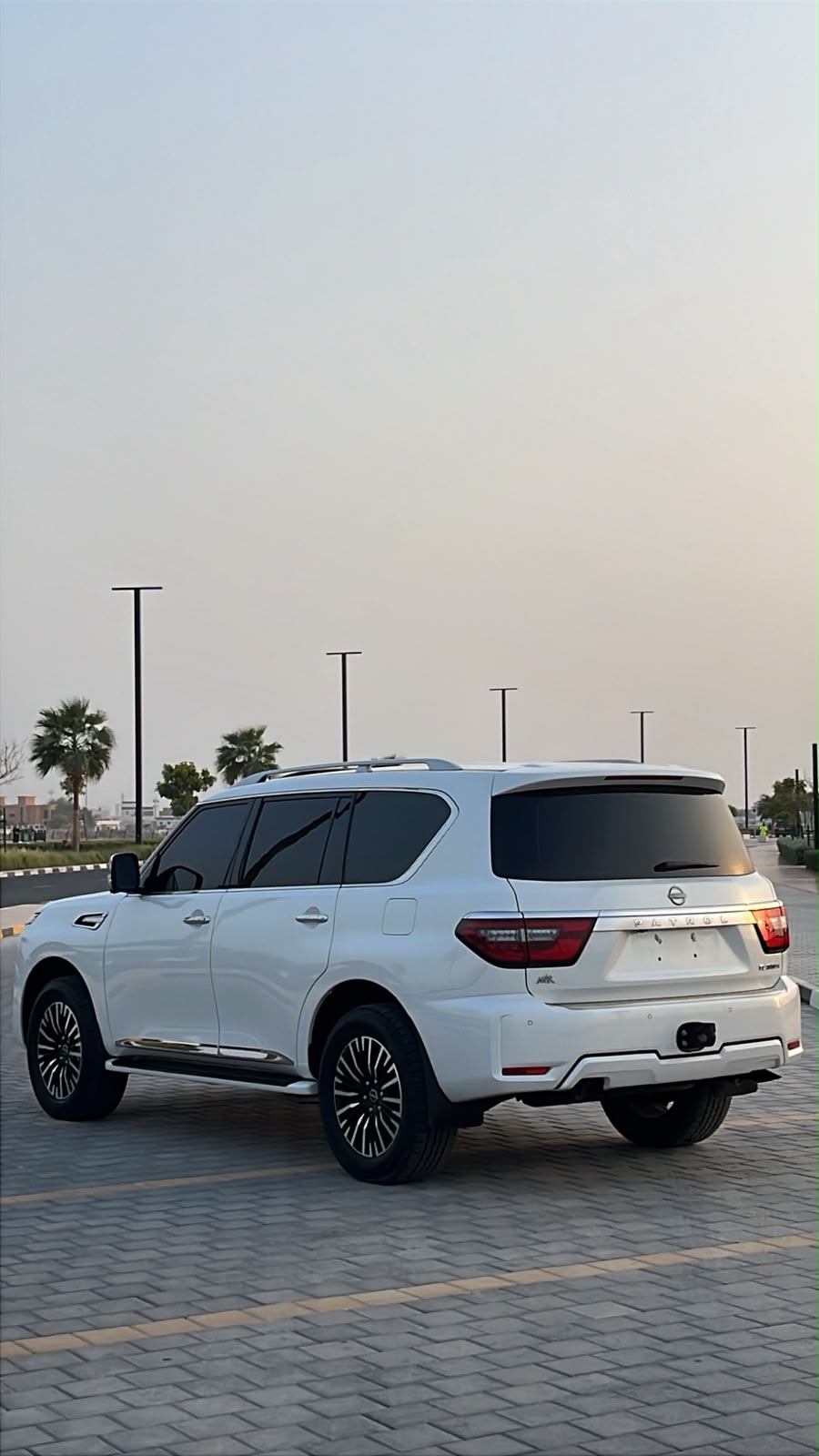 Car Image 2024 NISSAN PATROL Platinum