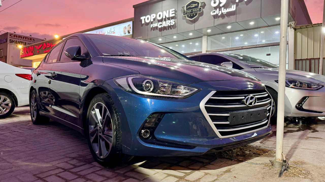 Car Image 2017 HYUNDAI ELANTRA SEL