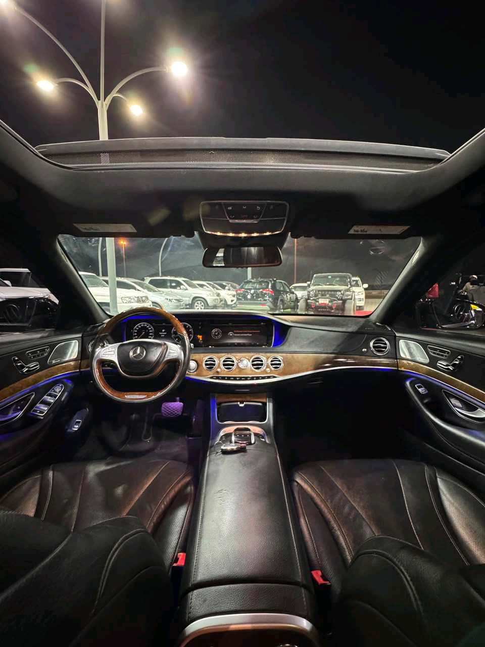 Car Image 2015 MERCEDES S Class 560