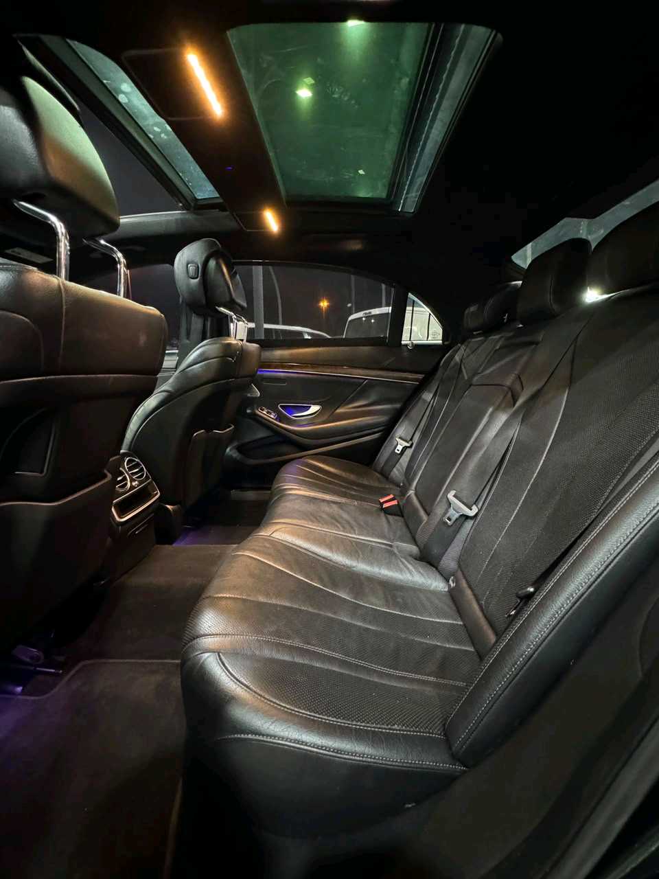 Car Image 2015 MERCEDES S Class 560