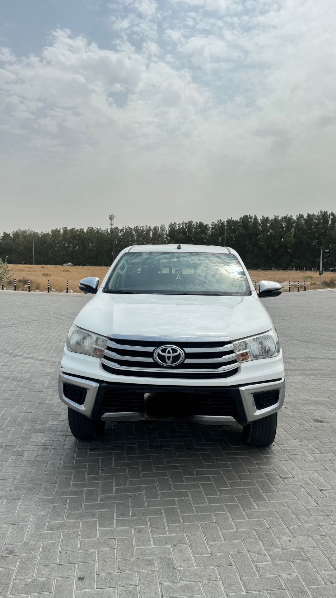Car Image 2020 TOYOTA HILUX 2.4