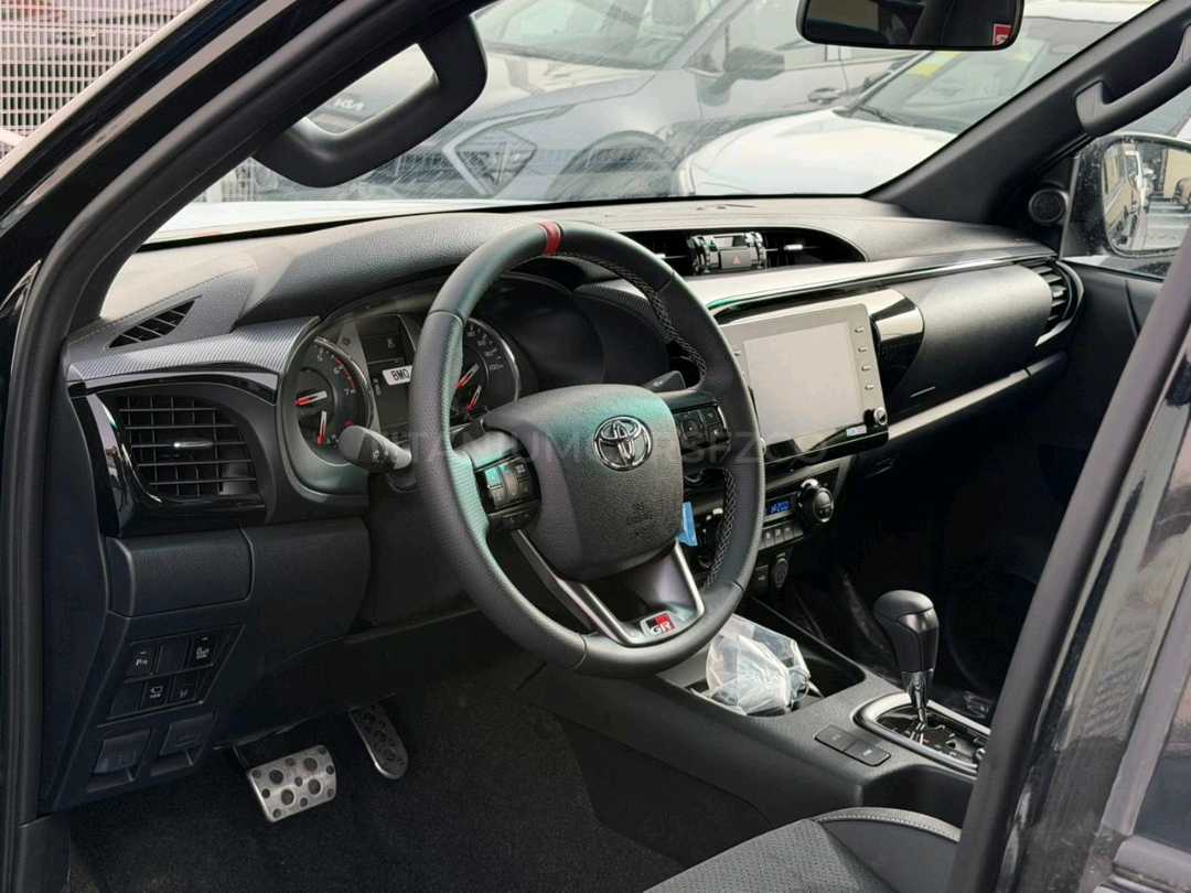 Car Image 2026 TOYOTA HILUX 