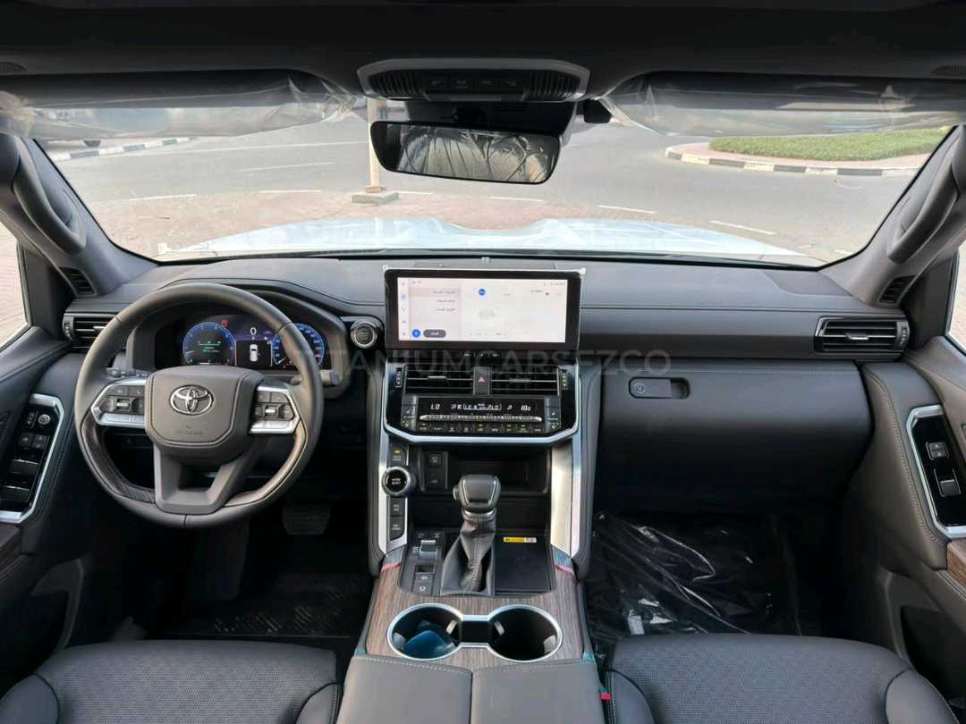 Car Image 2026 TOYOTA LAND CRUISER 