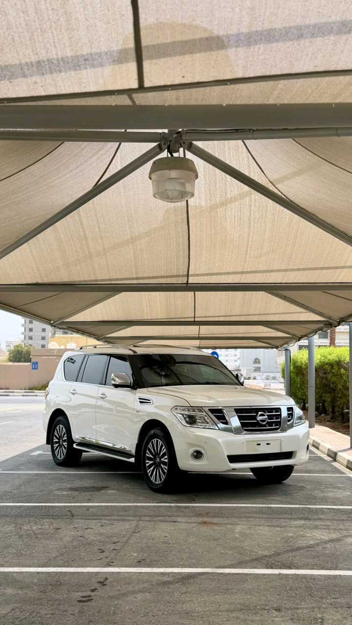 Car Image 2016 NISSAN PATROL Platinum