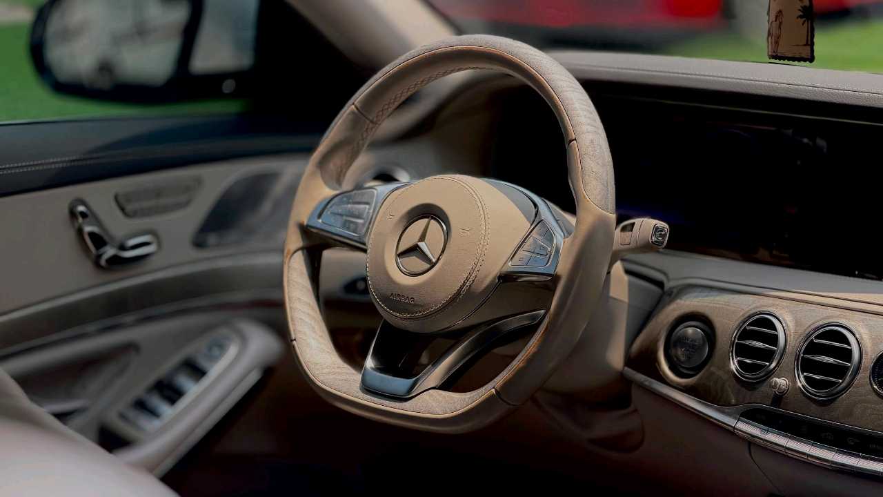 Car Image 2015 MERCEDES S Class 560