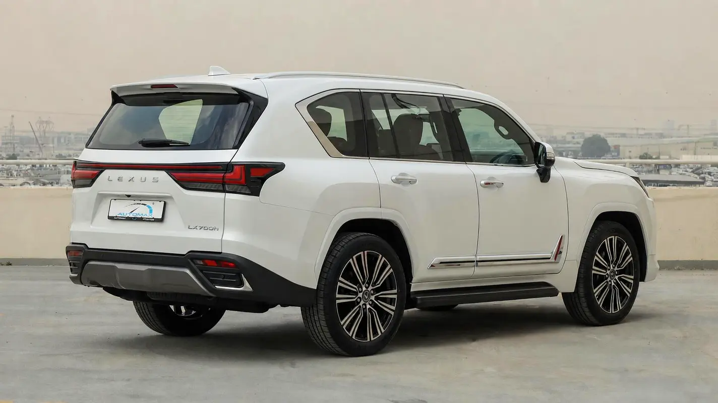 Car Image 2026 LEXUS LX 700 H
