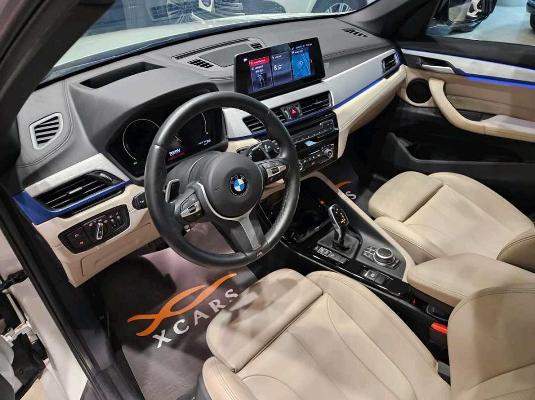 Car Image 2020 BMW X1 20