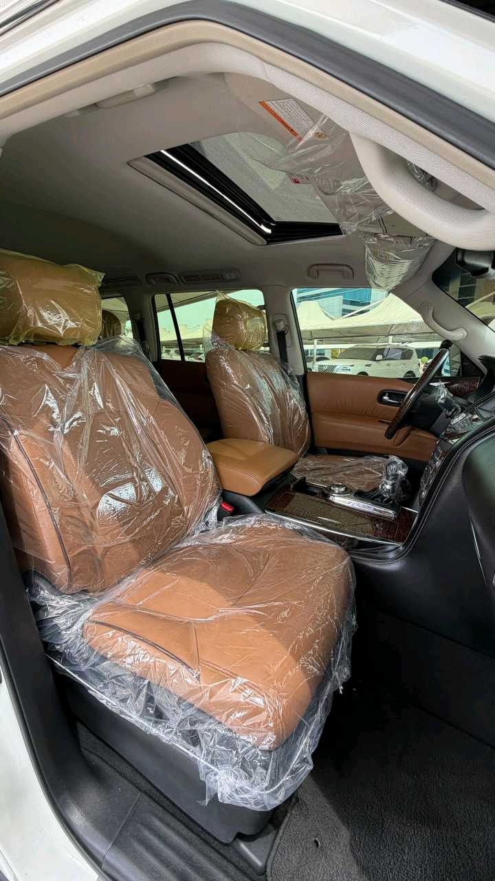 Car Image 2016 NISSAN PATROL SE