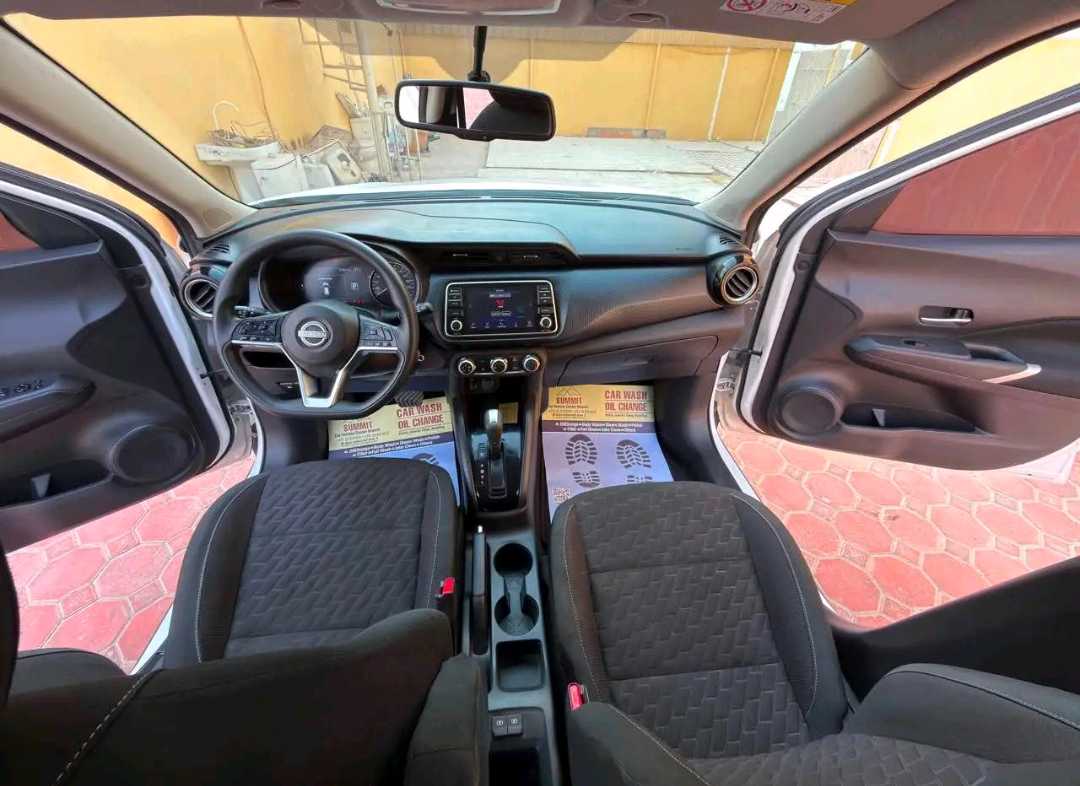 Car Image 2024 NISSAN KICKS 