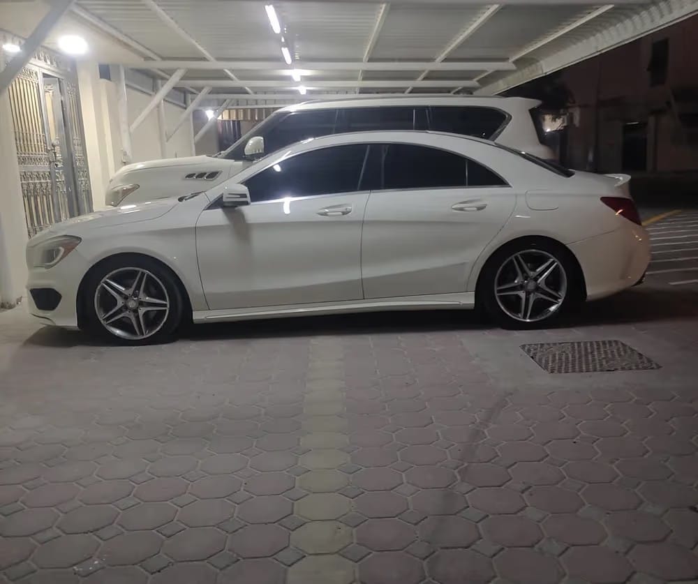 Car Image 2014 MERCEDES GLC CLASS 