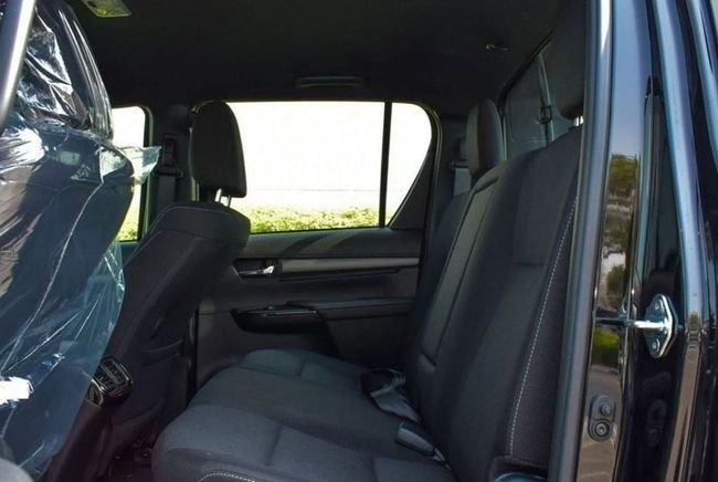 Car Image 2026 TOYOTA HILUX 2.7