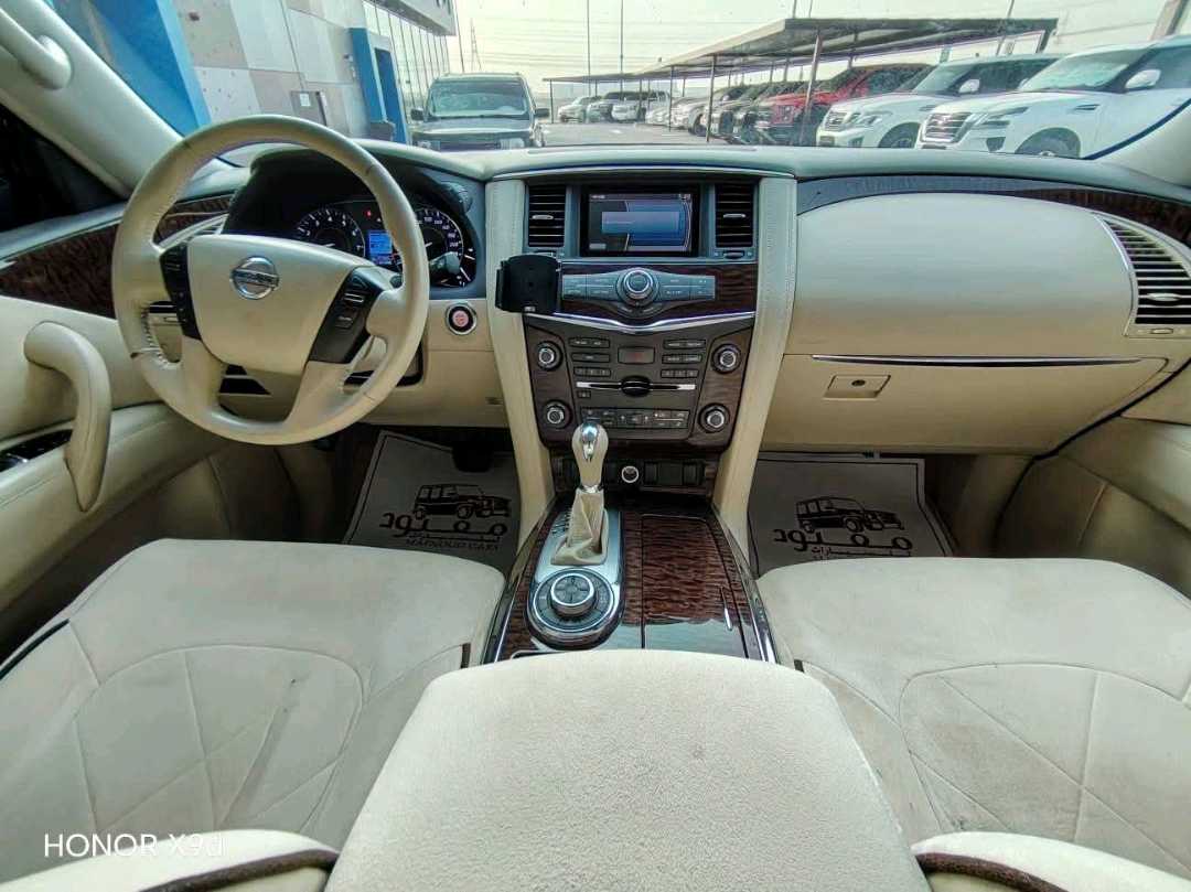 Car Image 2015 NISSAN PATROL SE