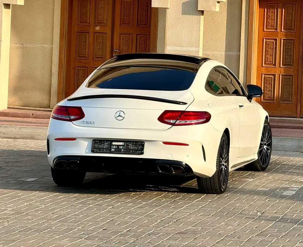 Car Image 2018 MERCEDES C Class 300