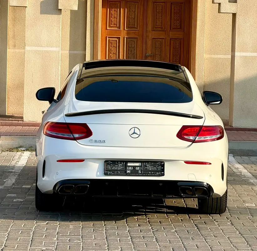 Car Image 2018 MERCEDES C Class 300
