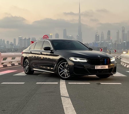 بي أم دبليو 5 SERIES 2021
