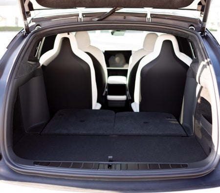 تسلا موديل X 2023