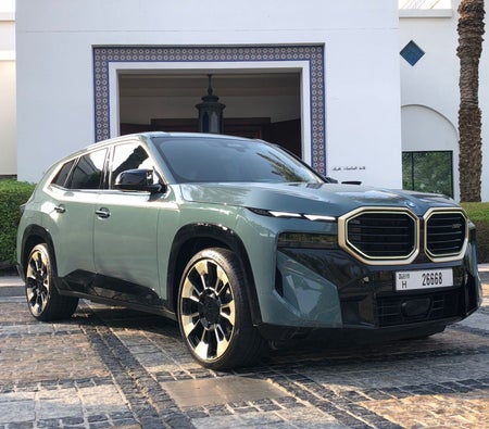 BMW XM 2023