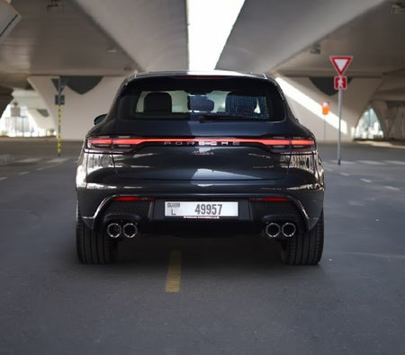 PORSCHE MACAN 2024